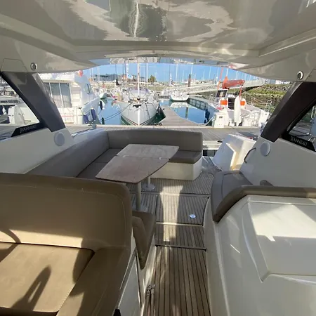 Experience Maritime Sur Un Yacht A - Boat Paradise * La Rochelle (Charente-Maritime)