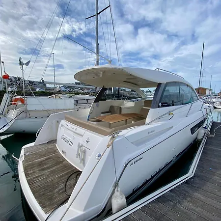 Experience Maritime Sur Un Yacht A - Boat Paradise Botel *