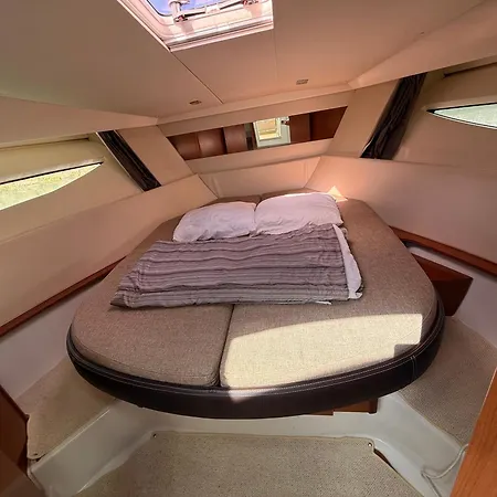 Experience Maritime Sur Un Yacht A - Boat Paradise Ботель